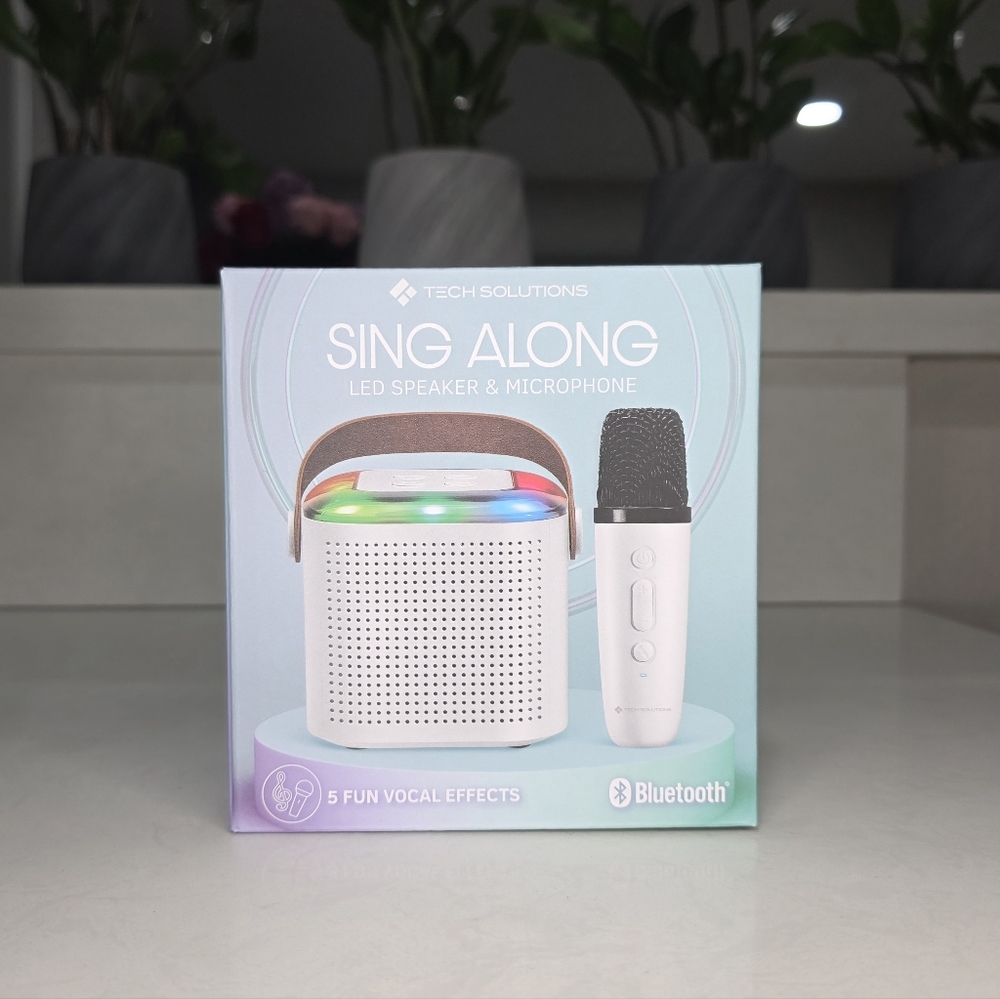 LED Speaker with Microphone (1 pack)